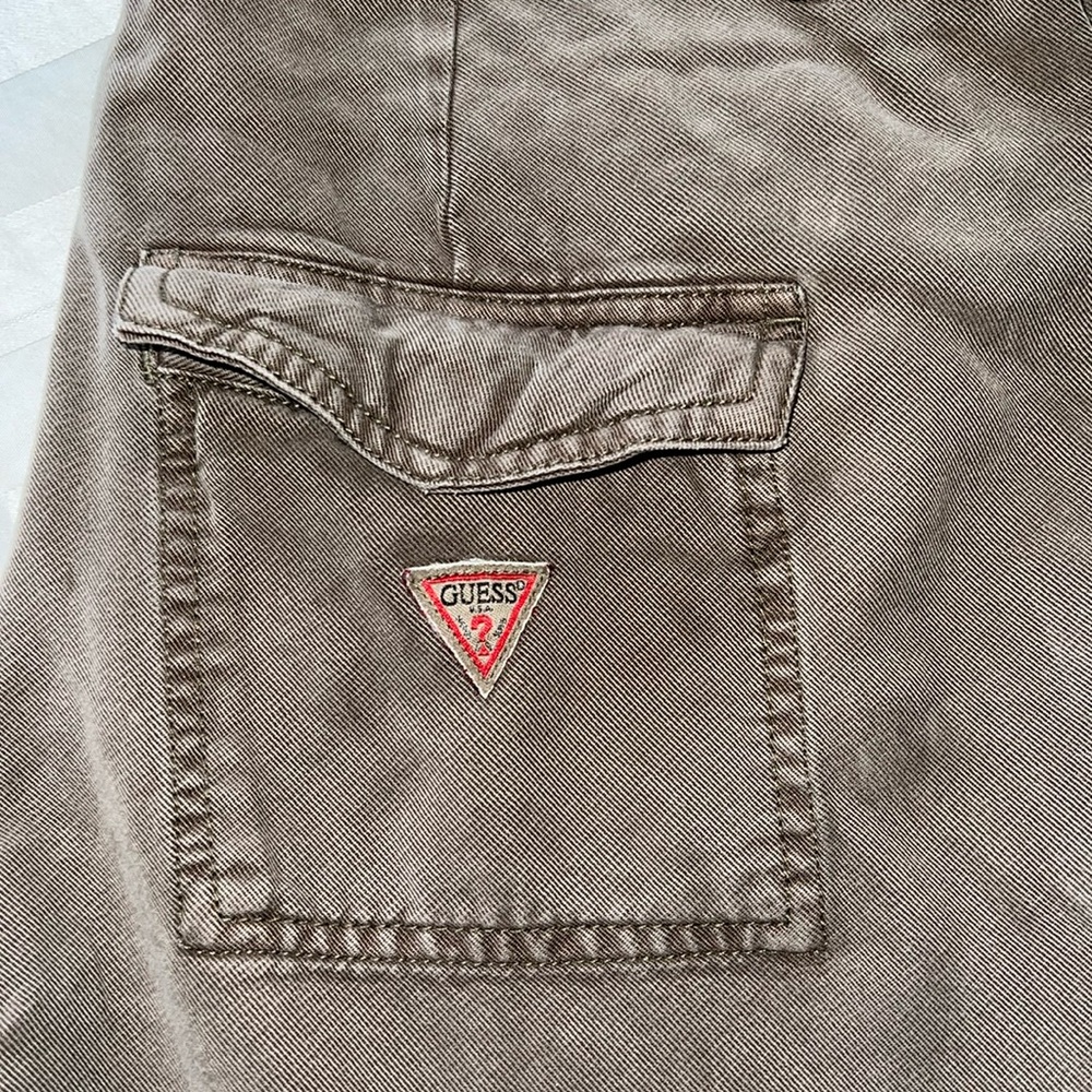 Women size 27 olive green cargo pants